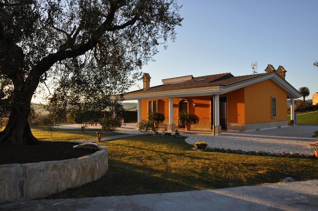 B&B Agrifoglio SantʼElpidio a Mare Eksteriør billede